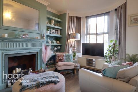 3 bedroom terraced house for sale, Tennyson Avenue, King's Lynn