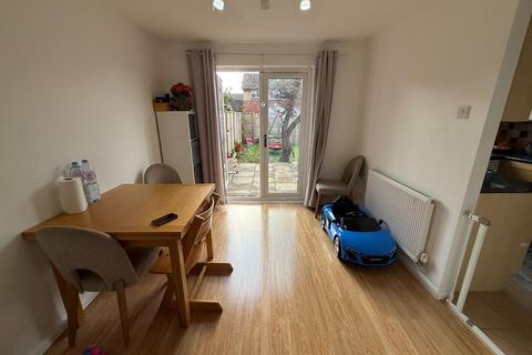 undefined, Shenley Lodge