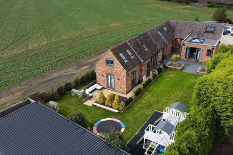 5 bedroom detached house for sale, Lynn Lane, Lichfield WS14