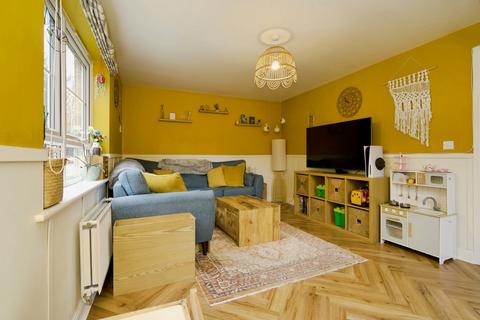 3 bedroom semi-detached house for sale, Whitebeam Close, SHEFFIELD, South Yorkshire, S35