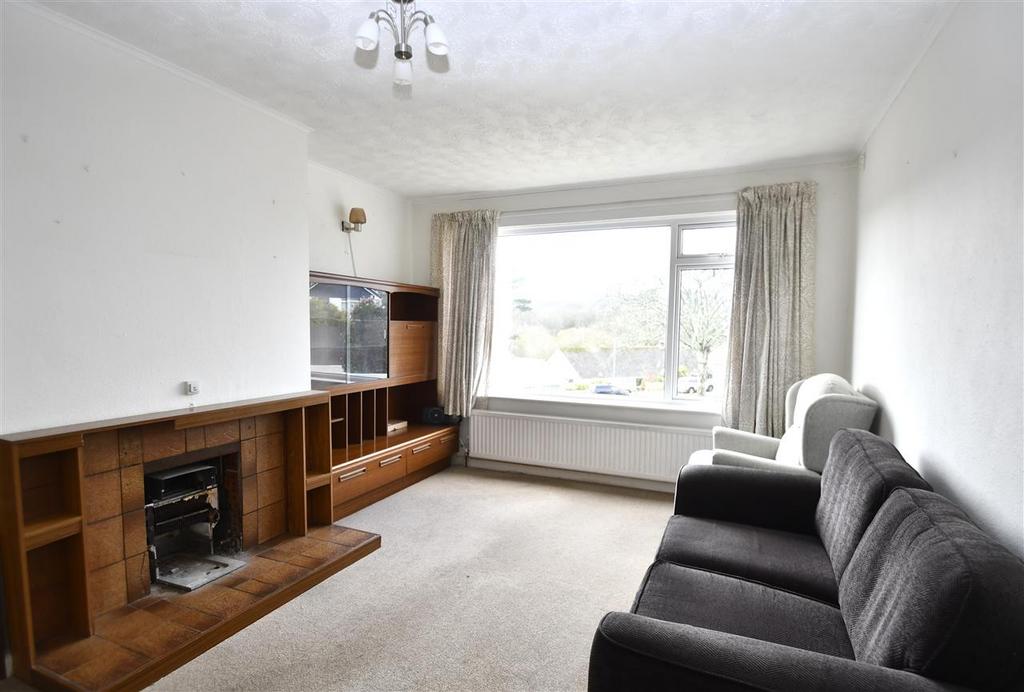 Living/dining room