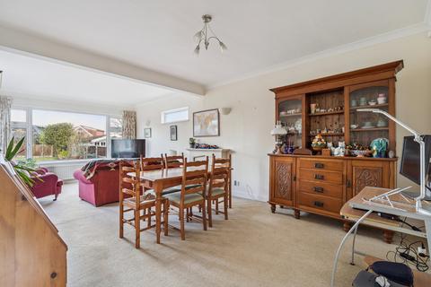 2 bedroom detached bungalow for sale, Woodford Crescent, Pinner HA5