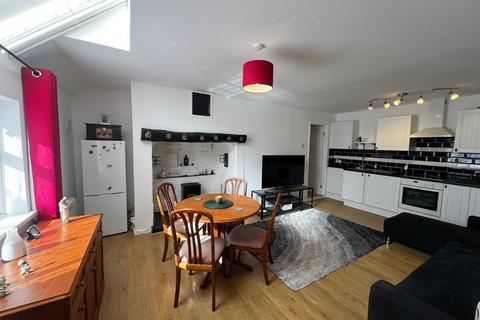 1 bedroom apartment to rent, Leamington Road, Stivichall Manor, CV3