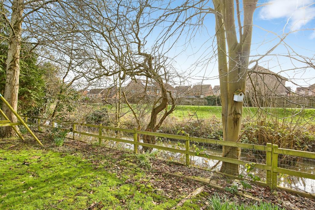 Pbox-IMG.jpg