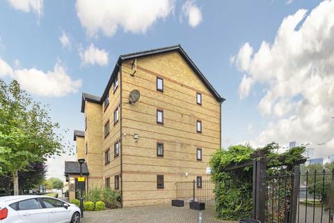 1 bedroom flat to rent, Ringwood Gardens, London E14