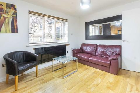 1 bedroom flat to rent, Ringwood Gardens, London E14