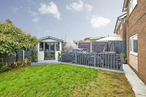4 bedroom detached house for sale, Cotswold Close, Long Eaton, Nottinghamshire, NG10