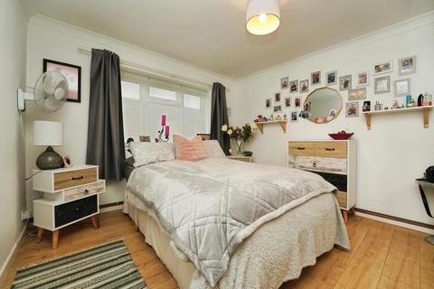 undefined, New Barn Avenue, CHELTENHAM, Gloucestershire, GL52