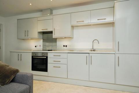 1 bedroom flat for sale, Bath Road, Cheltenham, Gloucestershire, GL53