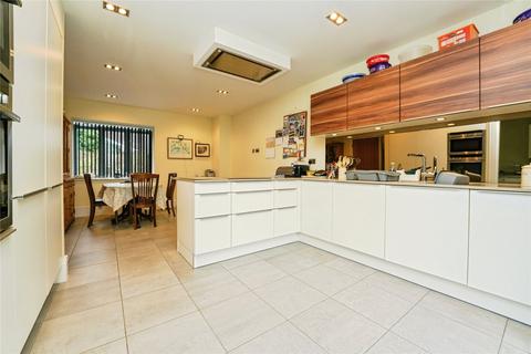 undefined, The Gables, Cheltenham, Gloucestershire, GL52