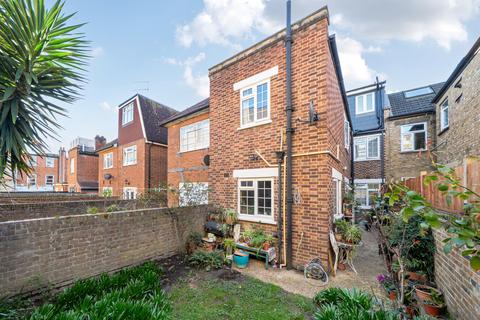 undefined, Aldershot Road, Queens Park, London, NW6
