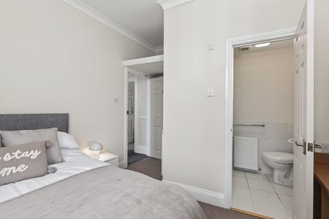 undefined, Pier Street, Devon PL1