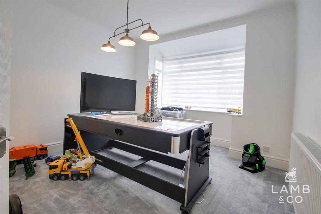 Bedroom/reception