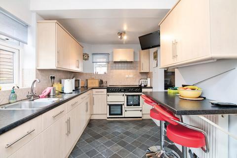 3 bedroom semi-detached house for sale, Oak Park Road, STOURBRIDGE, West Midlands, DY8