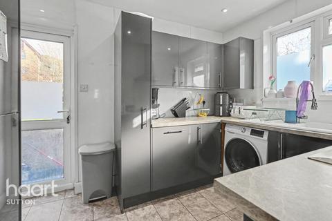 undefined, Keswick Close, Sutton
