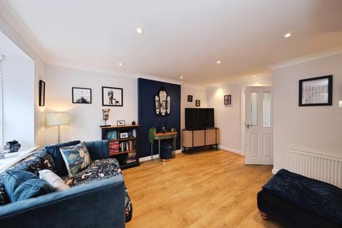 3 bedroom detached house for sale, Church View, Ollerton Village, Newark, Nottinghamshire, NG22