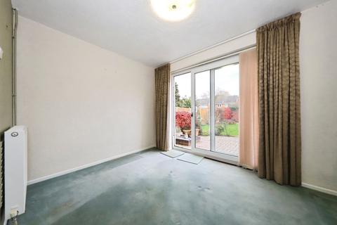 3 bedroom detached house for sale, Abberley Avenue, STOURPORT-ON-SEVERN, Worcestershire, DY13