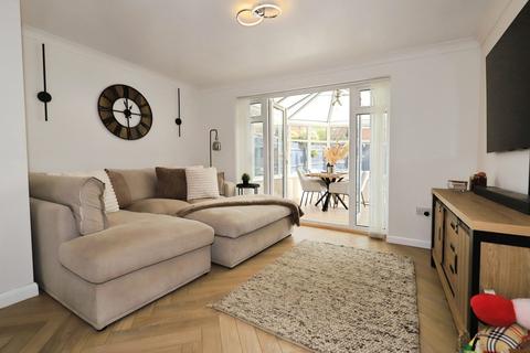 2 bedroom semi-detached house for sale, College Walk, KIDDERMINSTER, Worcestershire, DY10