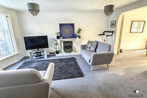 3 bedroom house for sale, Upperton Road, Eastbourne BN21