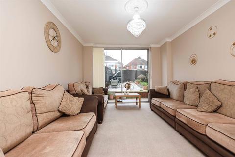 4 bedroom semi-detached house for sale, Bourne Close, Birmingham, West Midlands, B13