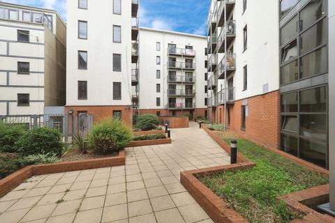 Derby Road, Nottingham, Nottinghamshire, NG7