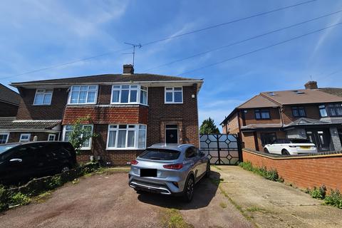 undefined, Fallowfield, LUTON