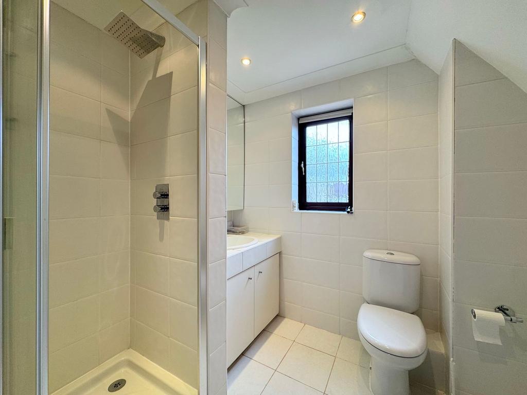 Family shower room