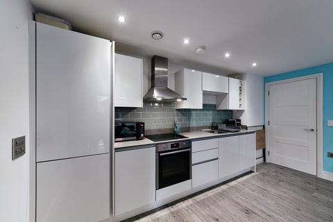 2 bedroom flat for sale, Alcester Road, Moseley, West Midlands, B13