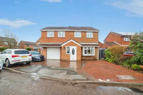 Hollinwell Close, Kirkby In Ashfield, Nottinghamshire, NG17