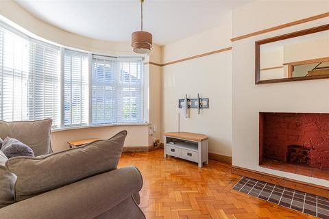 3 bedroom house to rent, Whitefield Road, Cardiff CF14