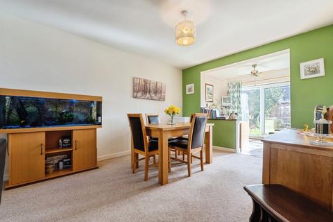 3 bedroom semi-detached house for sale, Grange Avenue, Ruddington, Nottingham, Nottinghamshire, NG11