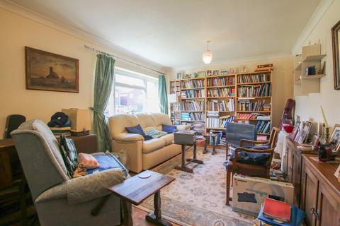 4 bedroom link detached house for sale, Salisbury Close, Wokingham, RG41