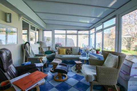 4 bedroom link detached house for sale, Salisbury Close, Wokingham, RG41