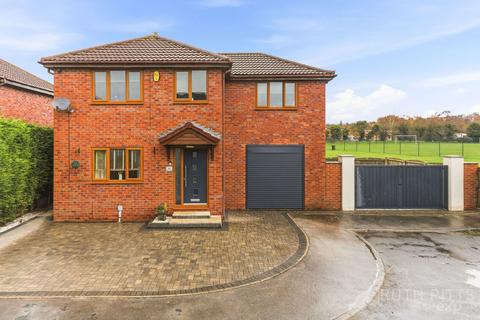 3 bedroom detached house for sale, Moorhouse View, Pontefract WF9
