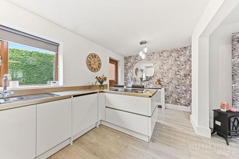 3 bedroom detached house for sale, Moorhouse View, Pontefract WF9