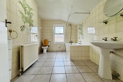 undefined, Carterhatch Road, Enfield, EN3