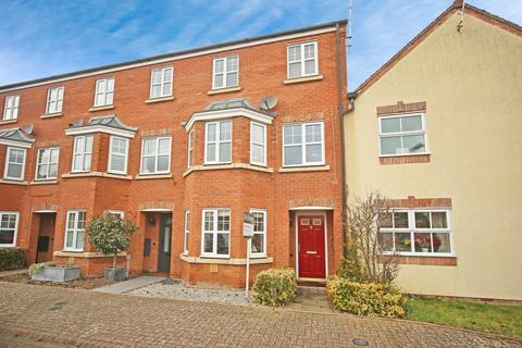 St. Peters Way, STRATFORD-UPON-AVON, Warwickshire, CV37