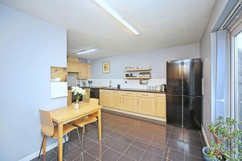 4 bedroom terraced house for sale, St. Peters Way, STRATFORD-UPON-AVON, Warwickshire, CV37