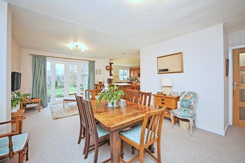 undefined, Mountford Close, Wellesbourne, Warwick, Warwickshire, CV35