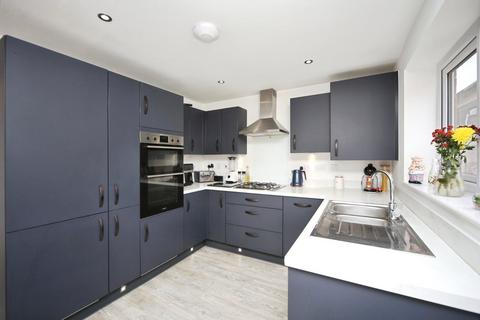 3 bedroom detached house for sale, Hazel Place, Stratford-upon-Avon, Warwickshire, CV37