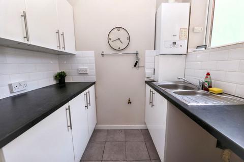 2 bedroom end of terrace house for sale, Garland Road, Harwich CO12