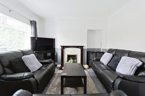 2 bedroom end of terrace house for sale, Briarfield Road, Birmingham, West Midlands, B11