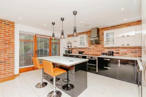 undefined, Watling Street, Cannock, Staffordshire, WS11