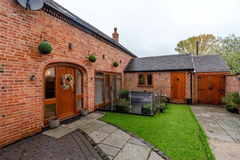 undefined, Watling Street, Cannock, Staffordshire, WS11