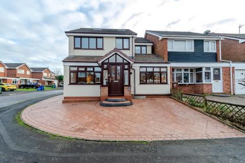 5 bedroom link detached house for sale, Gainsbrook Crescent, Norton Canes, Cannock, Staffordshire, WS11