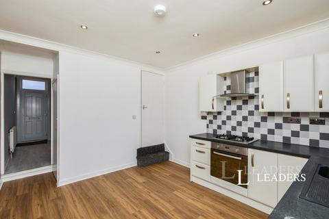 undefined, Ealing Avenue, Nottingham, Nottinghamshire, NG6