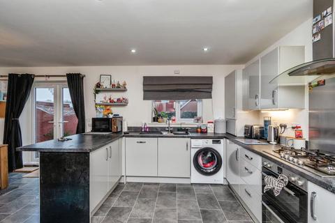 undefined, Wynns Close, Bridgtown, Cannock, WS11