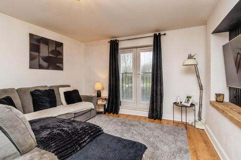 2 bedroom flat for sale, Capercaillie Drive, Cannock, Staffordshire, WS11
