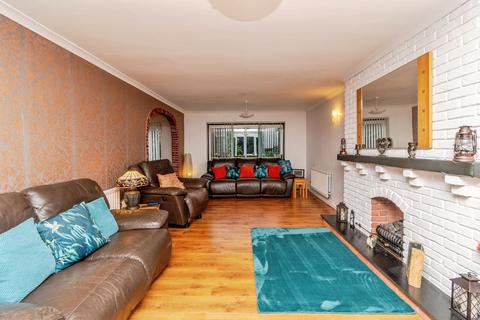 undefined, Pool Close, Shareshill, Wolverhampton, Staffordshire, WV10