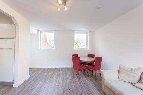 undefined, Kennet Street, Wapping E1W